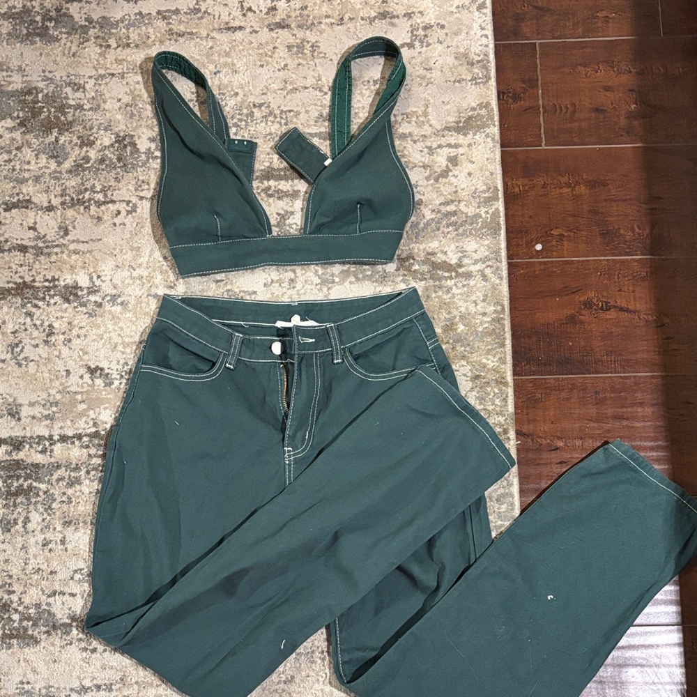Green Two-Piece Set